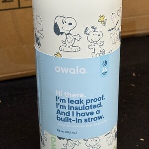 Owala Kids Insulated Water Bottle with Built-In Straw - Light Blue Snoopy Design